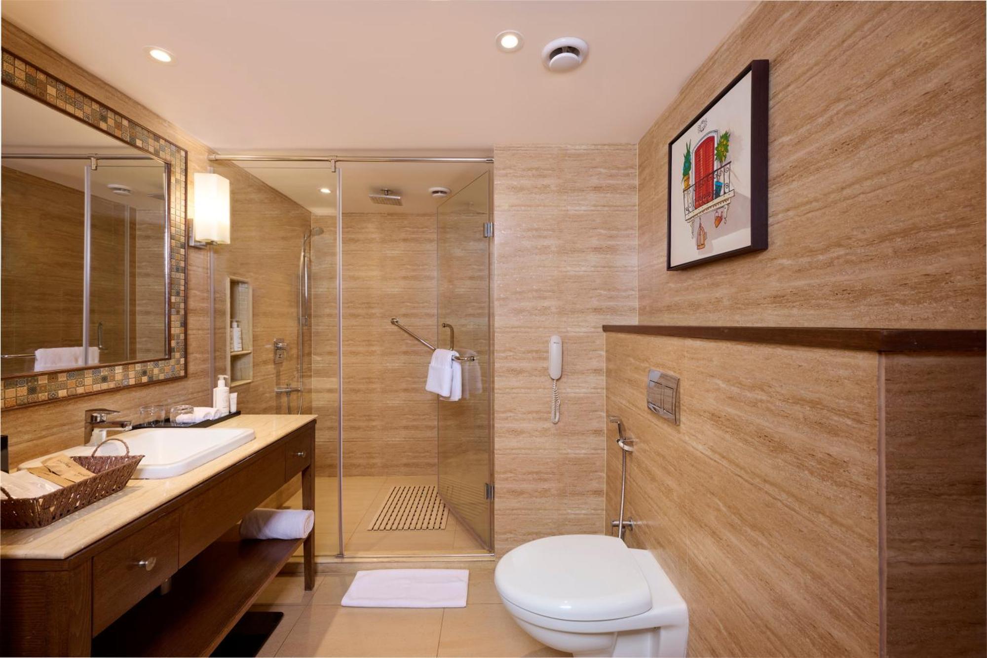 Golden Tulip Vagator Goa Hotel Luaran gambar